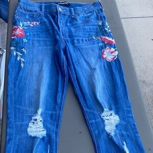 Express Floral Embroidered Blue Jeans distressed ankle legging 8L